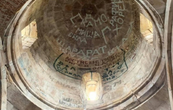 Ermənilər Azərbaycana məxsus dini abidəni murdarladı – FOTOLAR